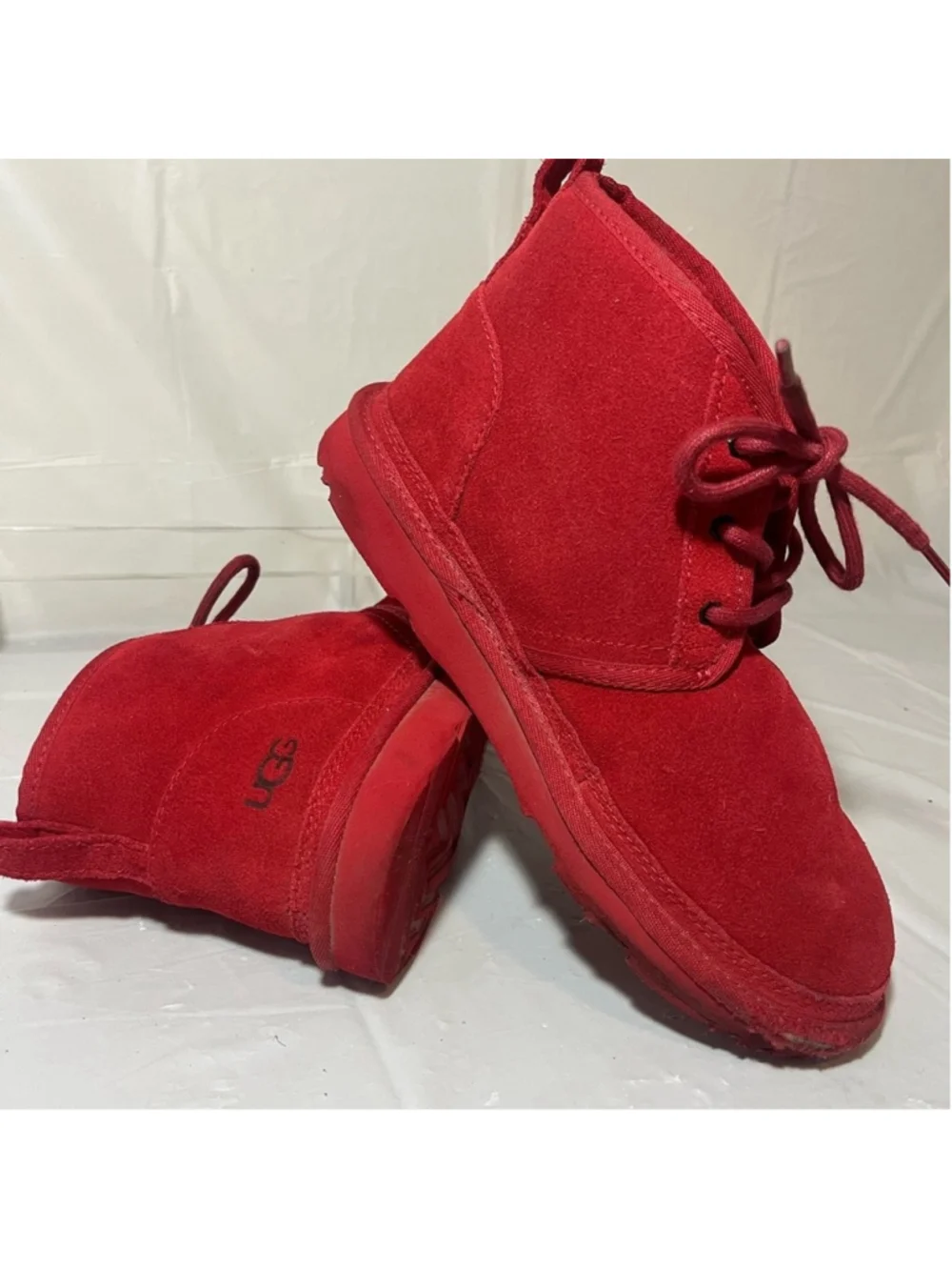 UGG Neumel II 101732 Red Suede chukka boots Red Winter & Rain Boots size 6